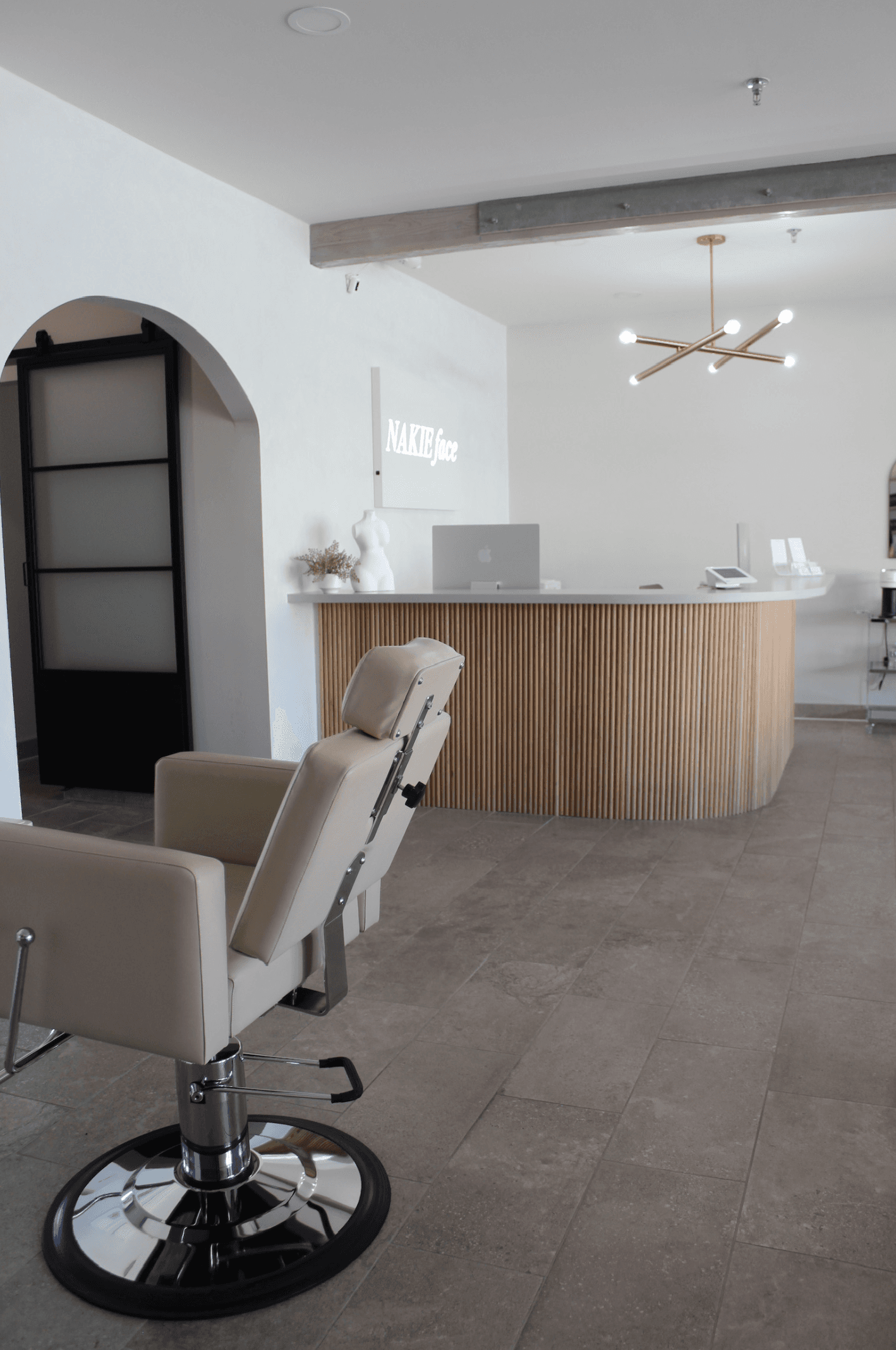 Nakie Face boutique interior